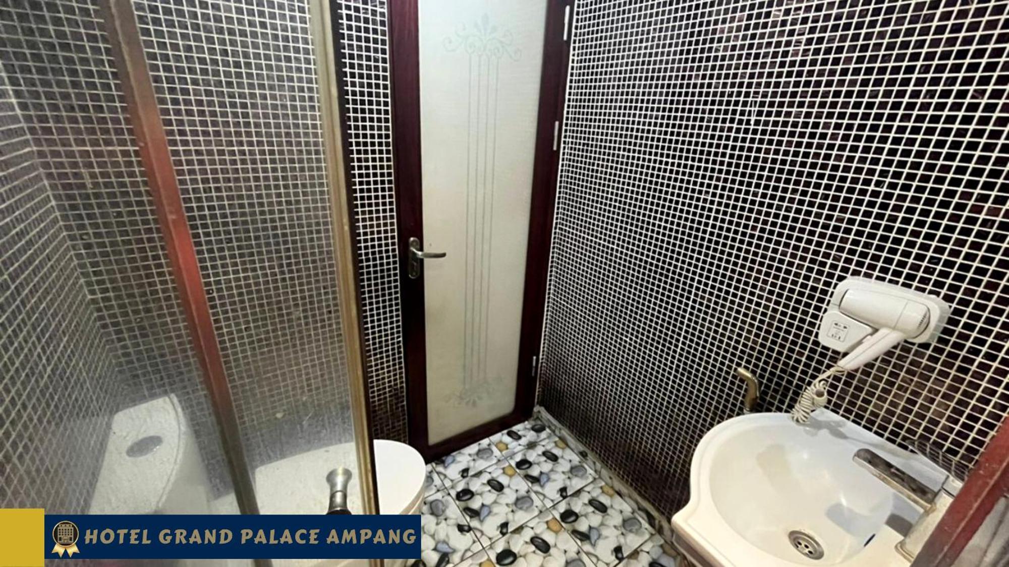 Hotel Grand Palace Ampang Ampang  Buitenkant foto