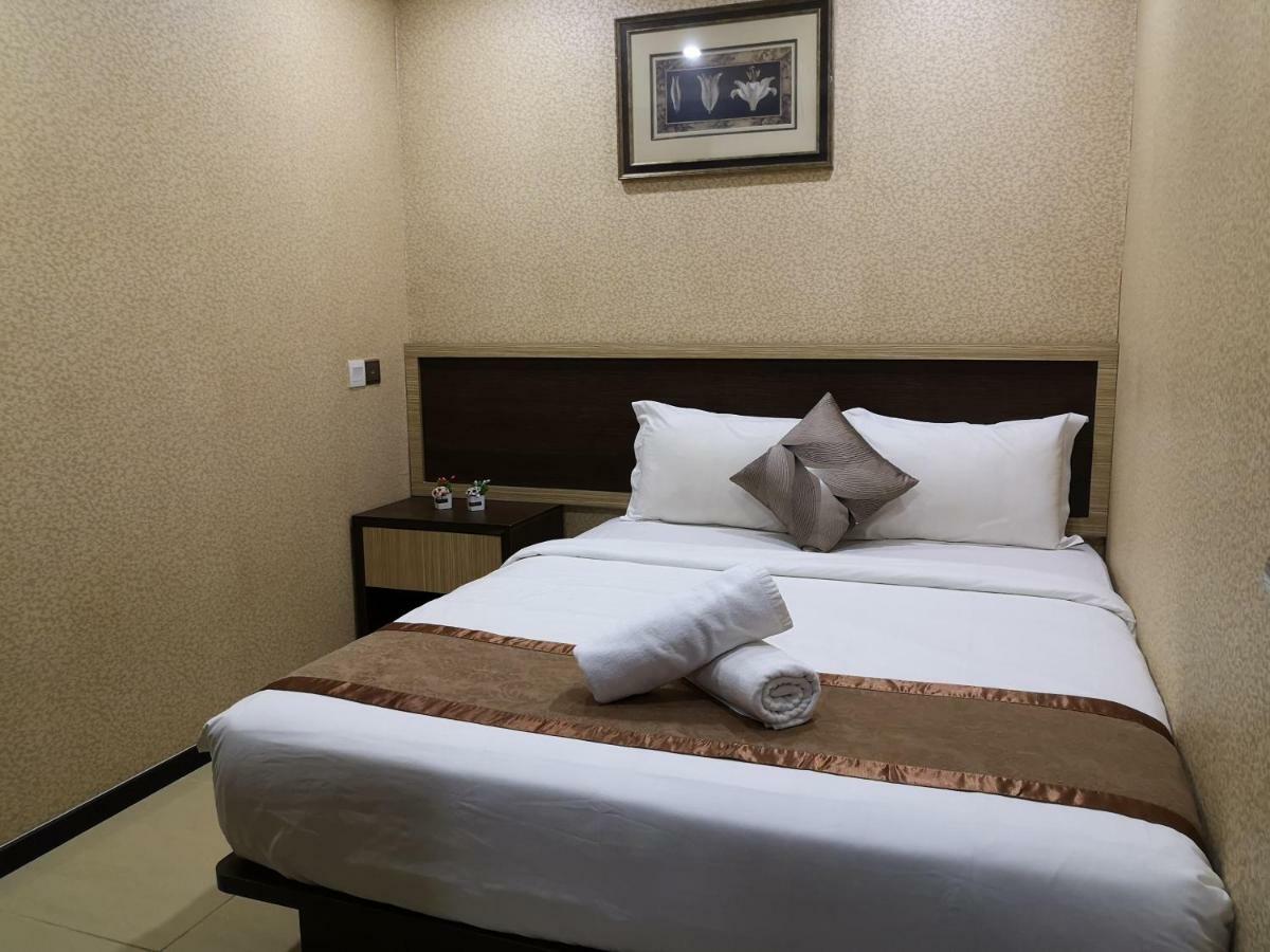 Hotel Grand Palace Ampang Ampang  Buitenkant foto