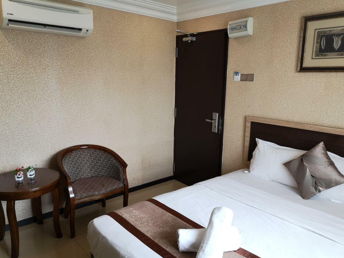 Hotel Grand Palace Ampang Ampang  Buitenkant foto