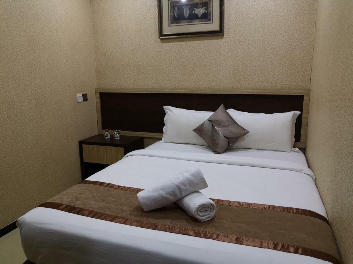 Hotel Grand Palace Ampang Ampang  Buitenkant foto